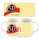 Caneca personalizada com estampa '51 : Uma Boa Idade', ideal para comemorar os 51 anos com estilo e humor