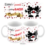 Caneca romântica personalizada com frase Como é Grande o Meu Amor Por Você e casal apaixonado com corações