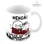 Lado direito da caneca personalizada para flamenguistas com personagens apaixonados e arte temática do Mengão.